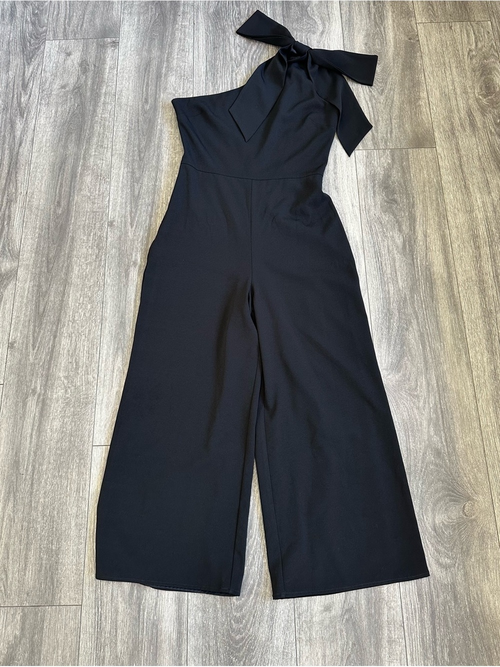 Lovers + Friends Black One-Shoulder Wide-Leg Jumpsuit with Bow